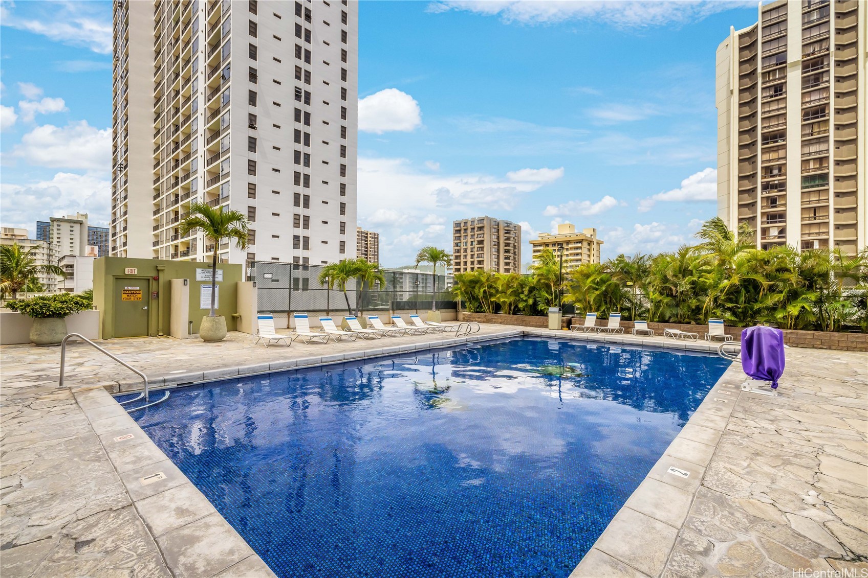 229 Paoakalani Avenue 3705