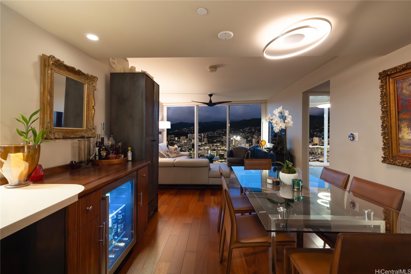 1296 Kapiolani Boulevard II-4602