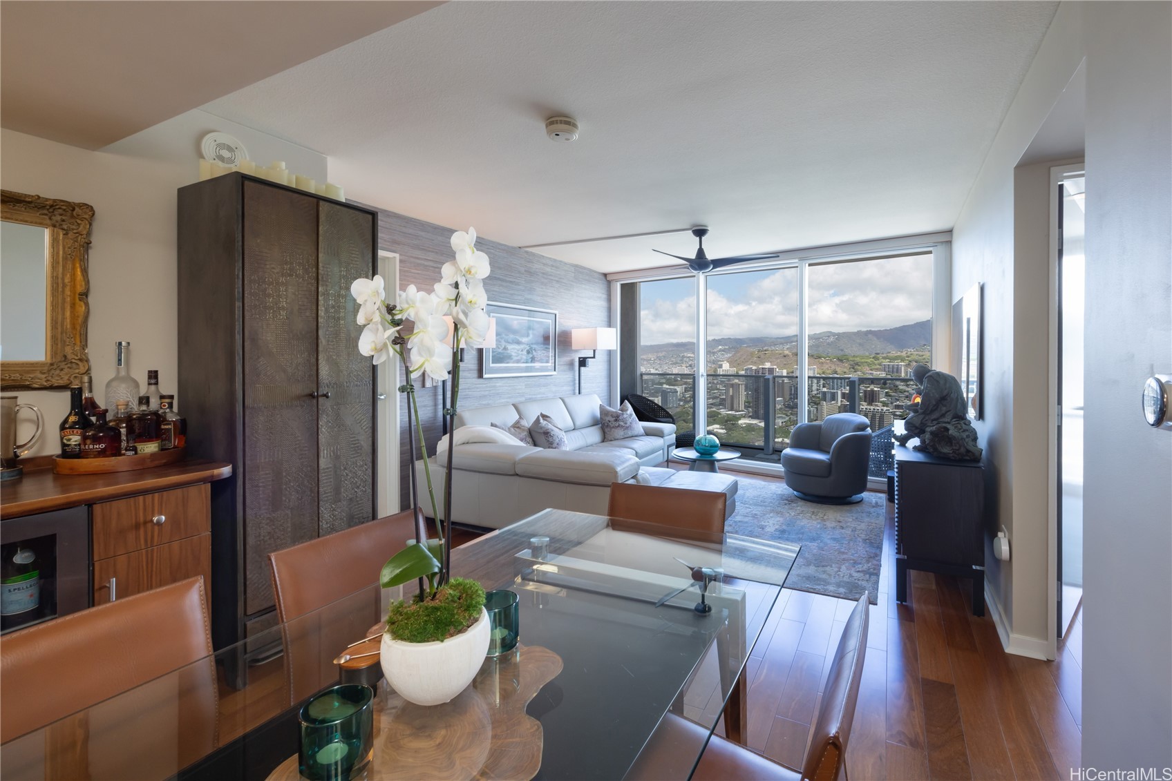 1296 Kapiolani Boulevard II-4602