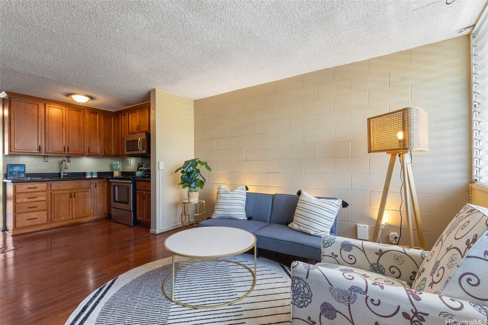 84-965 Farrington Highway B216