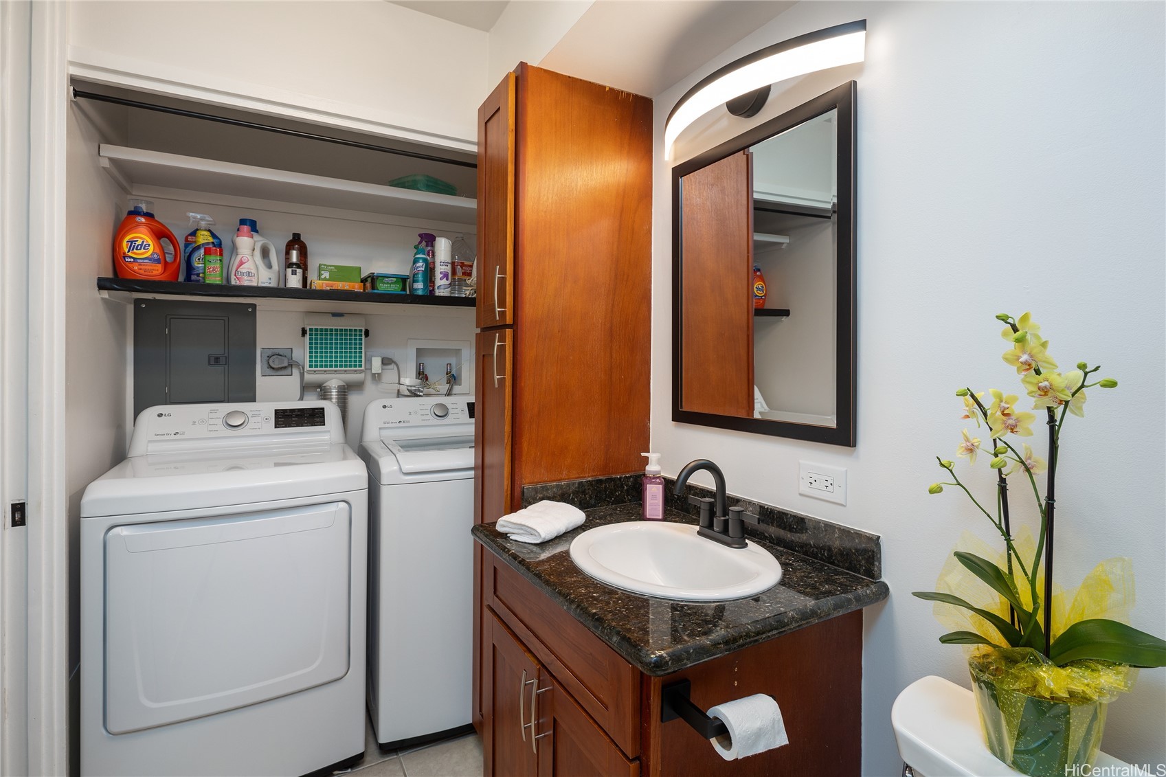 1717 Ala Wai Boulevard 2805