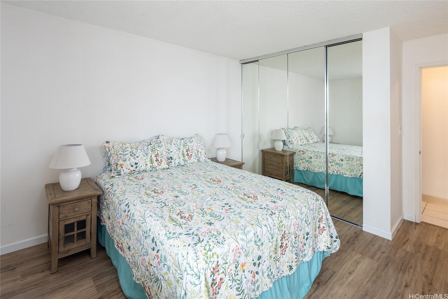 2115 Ala Wai Boulevard 1003