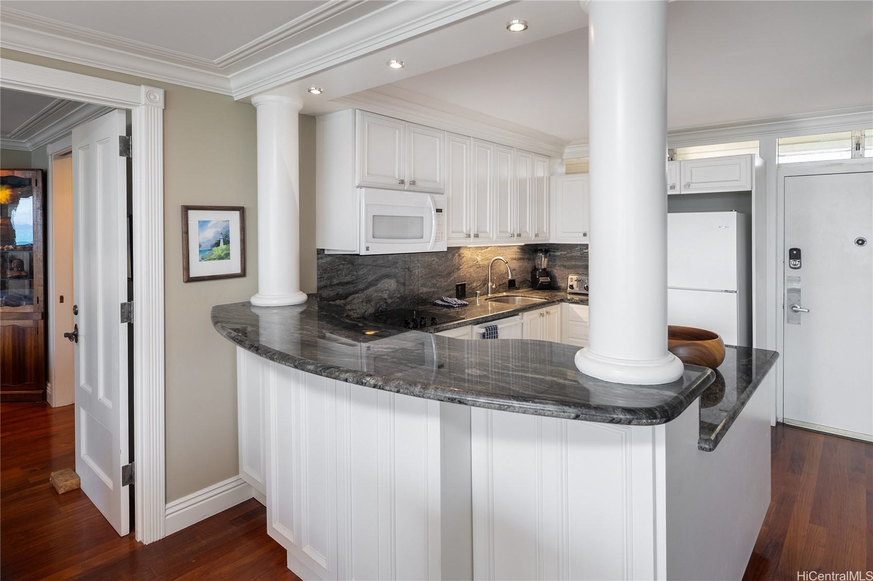 2877 Kalakaua Avenue 1107