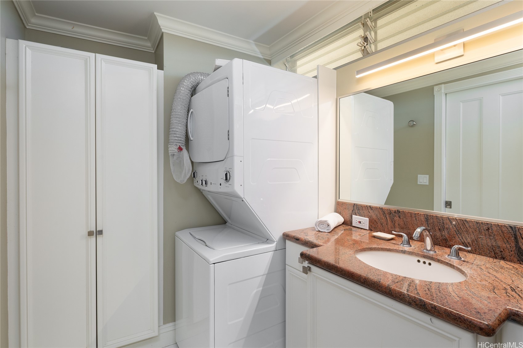 2877 Kalakaua Avenue 1107