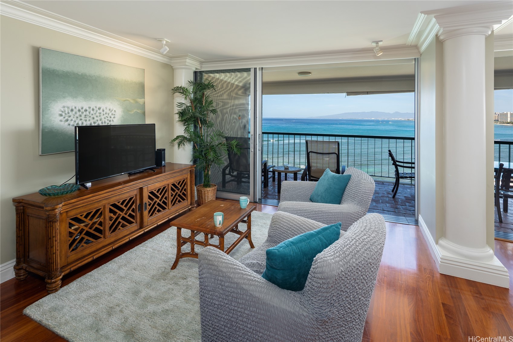 2877 Kalakaua Avenue 1107