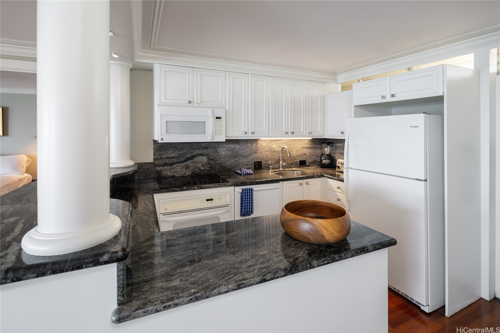 2877 Kalakaua Avenue 1107