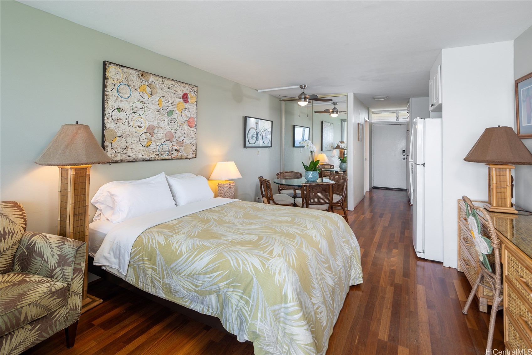 2877 Kalakaua Avenue 1106