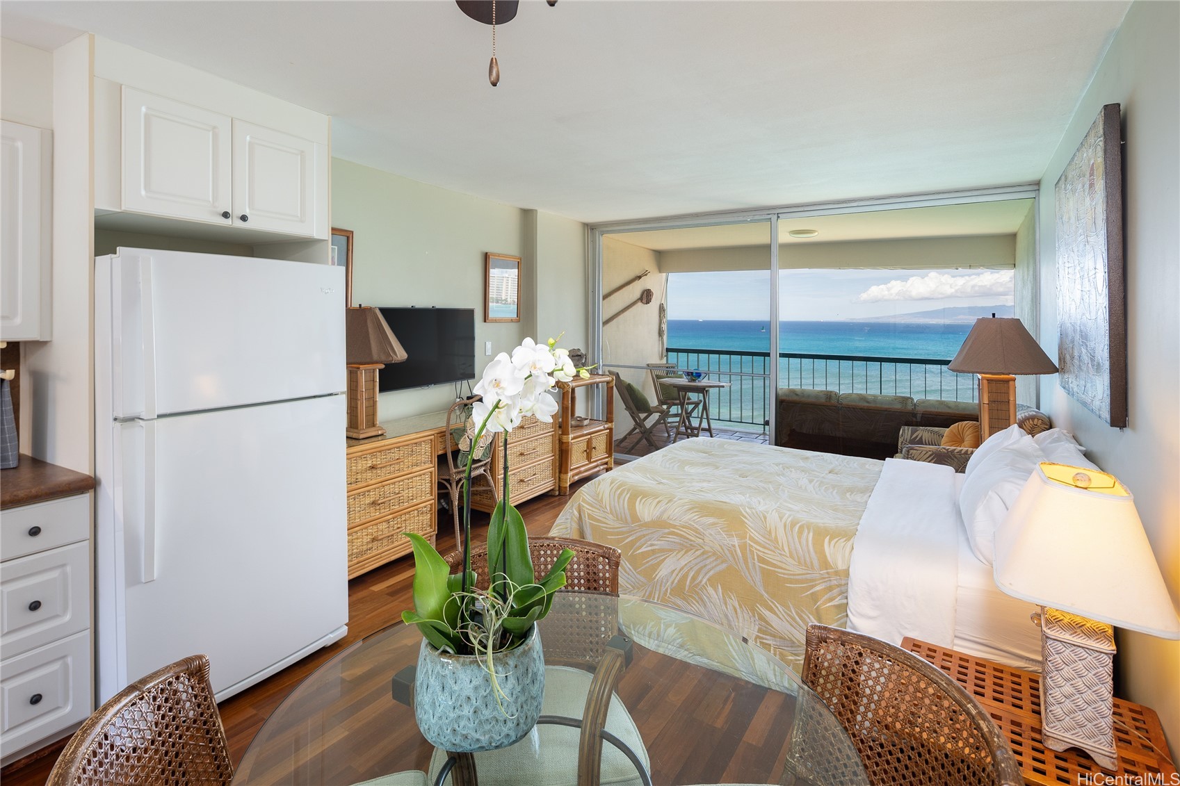 2877 Kalakaua Avenue 1106