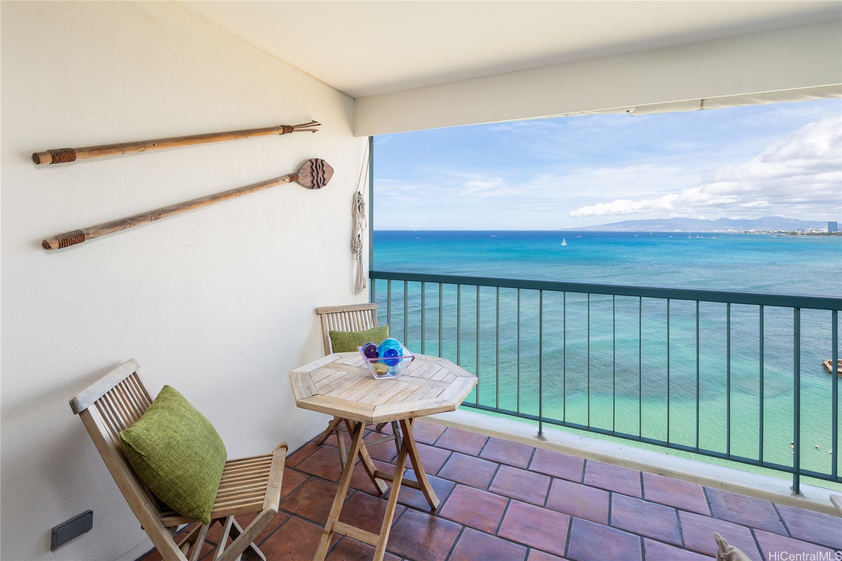 2877 Kalakaua Avenue 1106