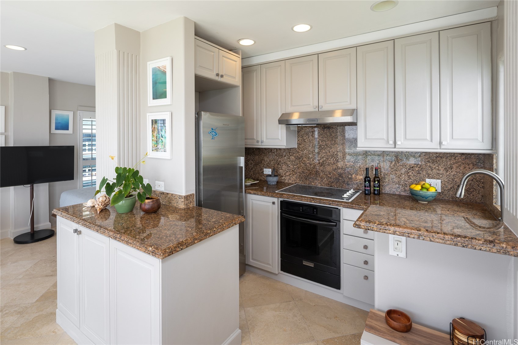 2957 Kalakaua Avenue 518