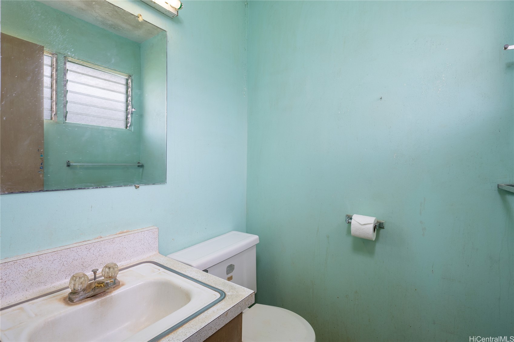 45-267 Pahikaua Street