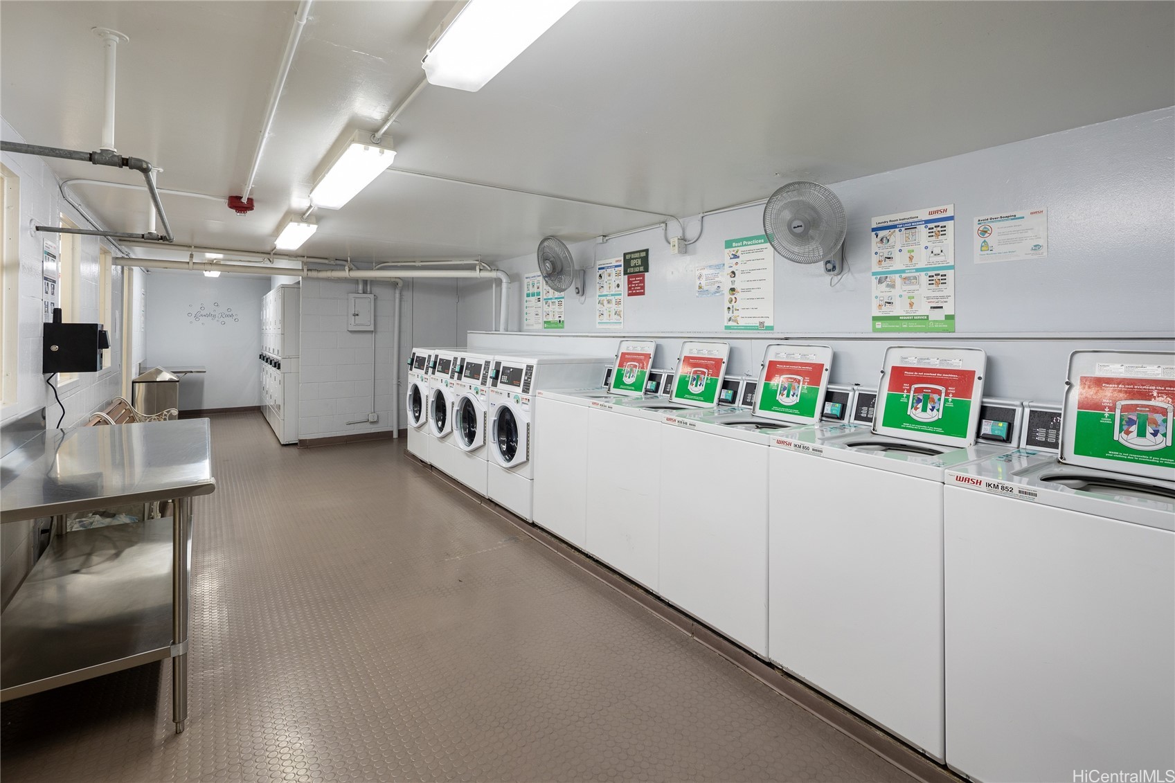 225 Queen Street 14C