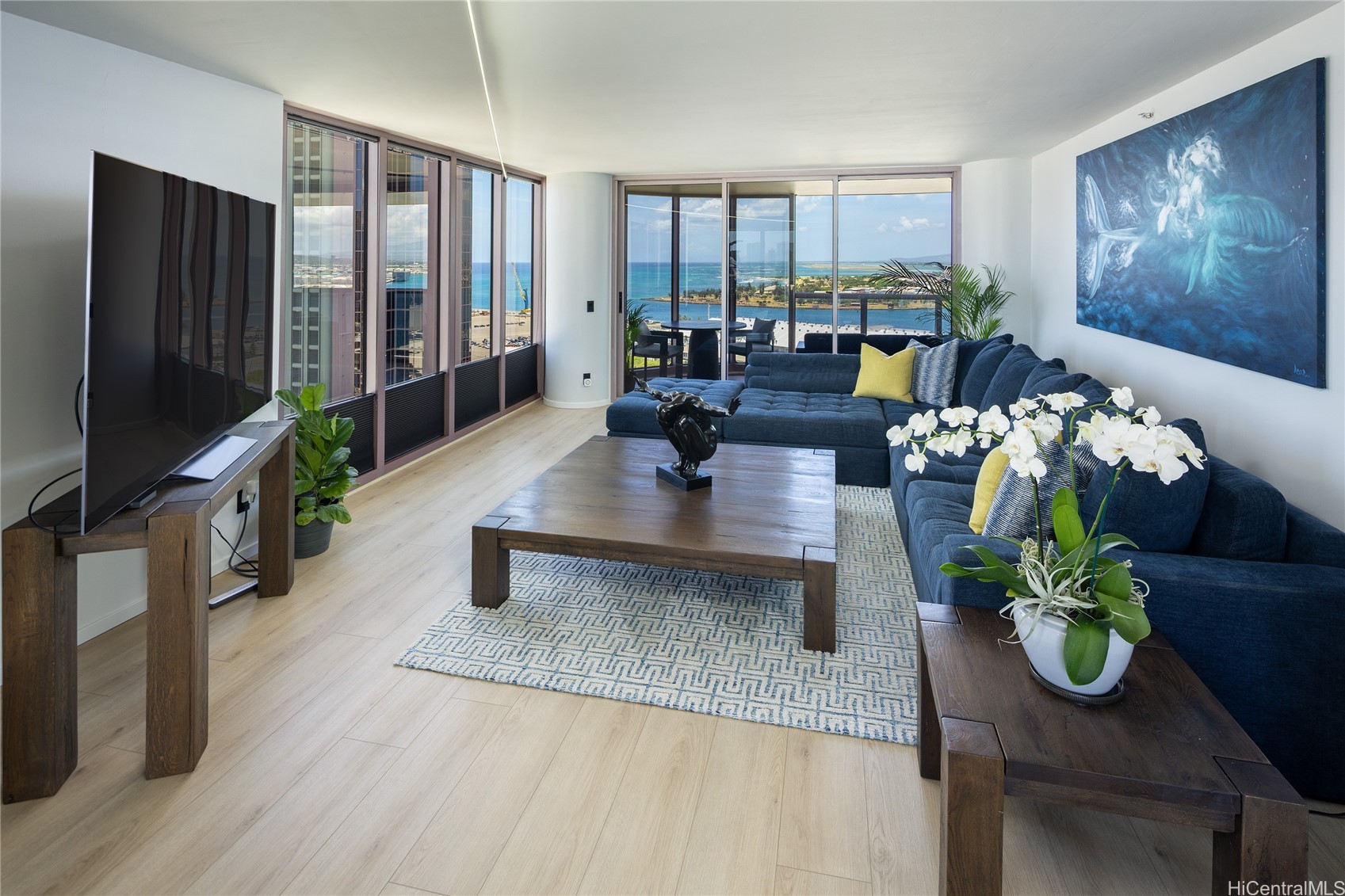 425 South Street 2401