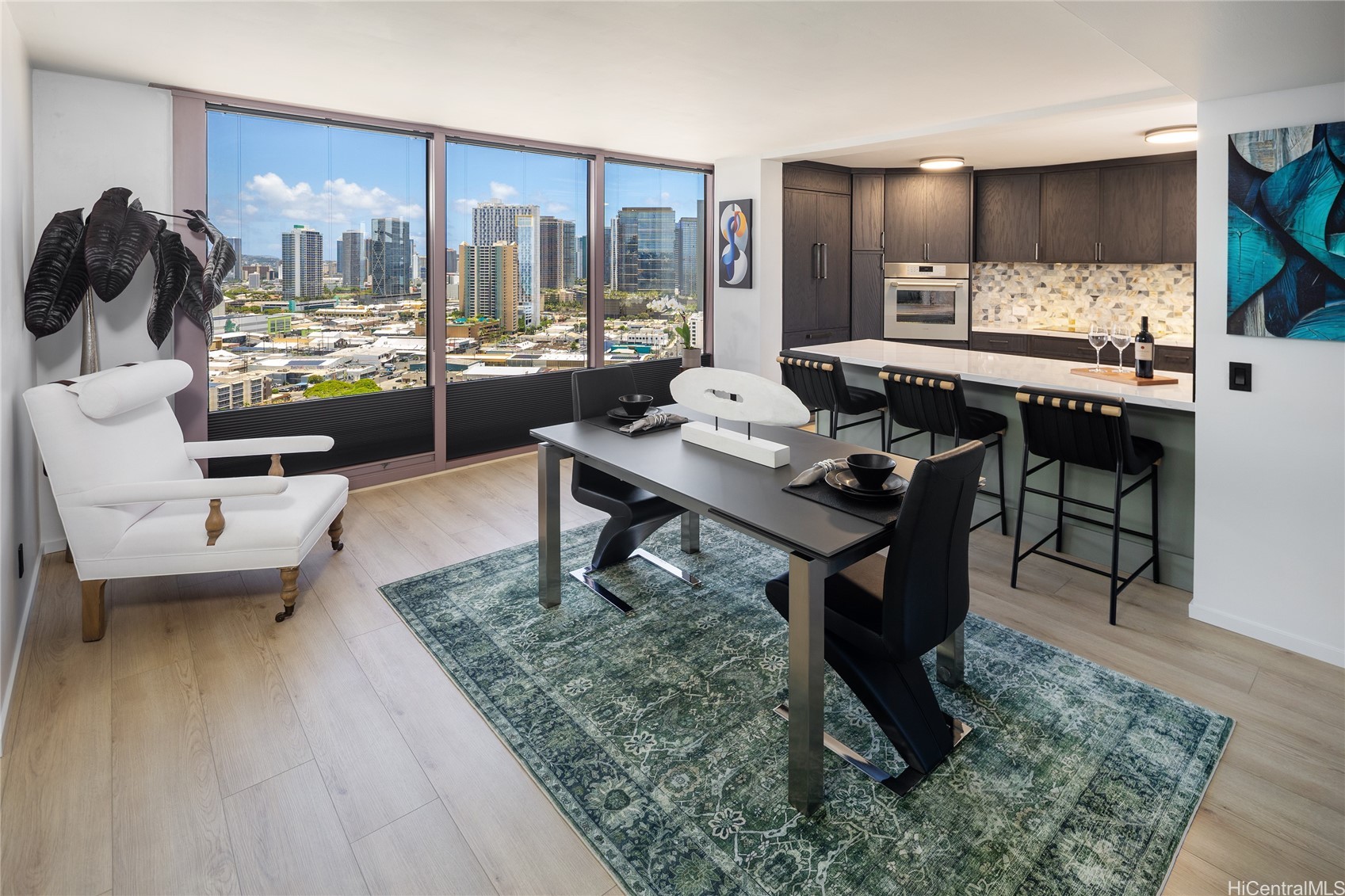 425 South Street 2401