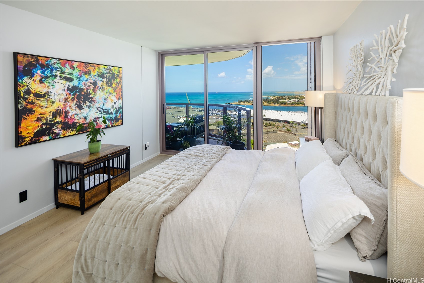 425 South Street 2401