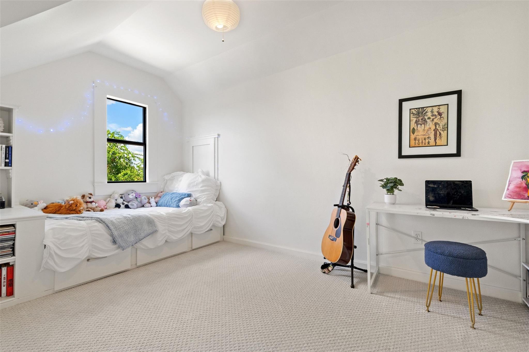 10212 Amwell CV # 3