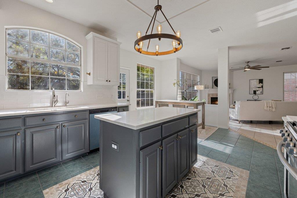 8213 Cheno Cortina TRL