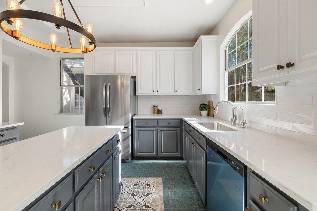 8213 Cheno Cortina TRL