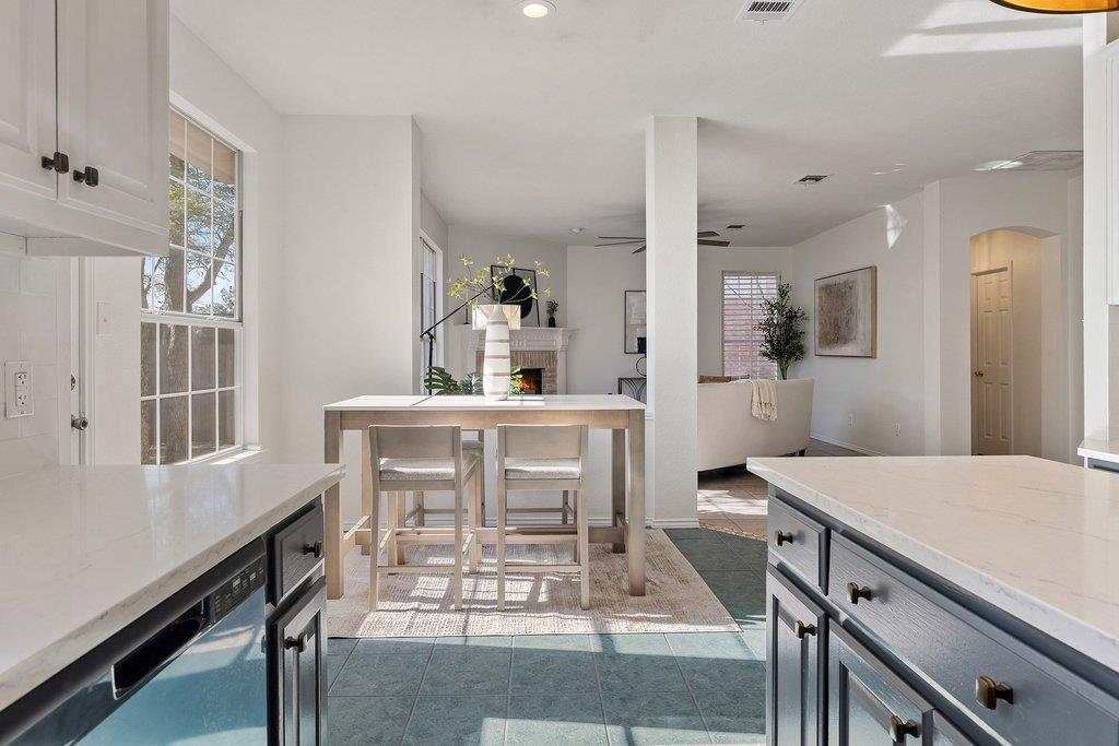 8213 Cheno Cortina TRL