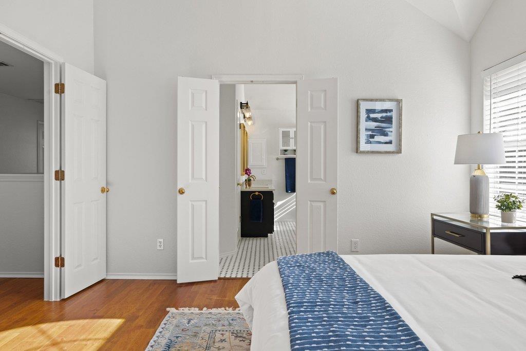 8213 Cheno Cortina TRL