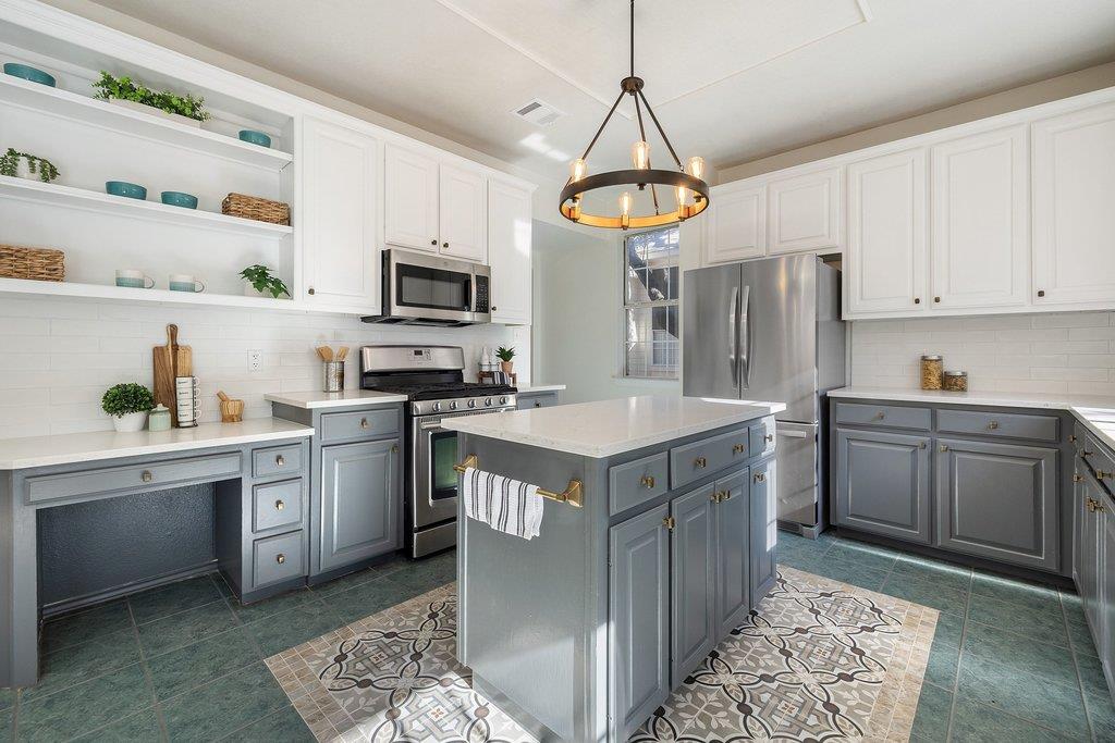 8213 Cheno Cortina TRL