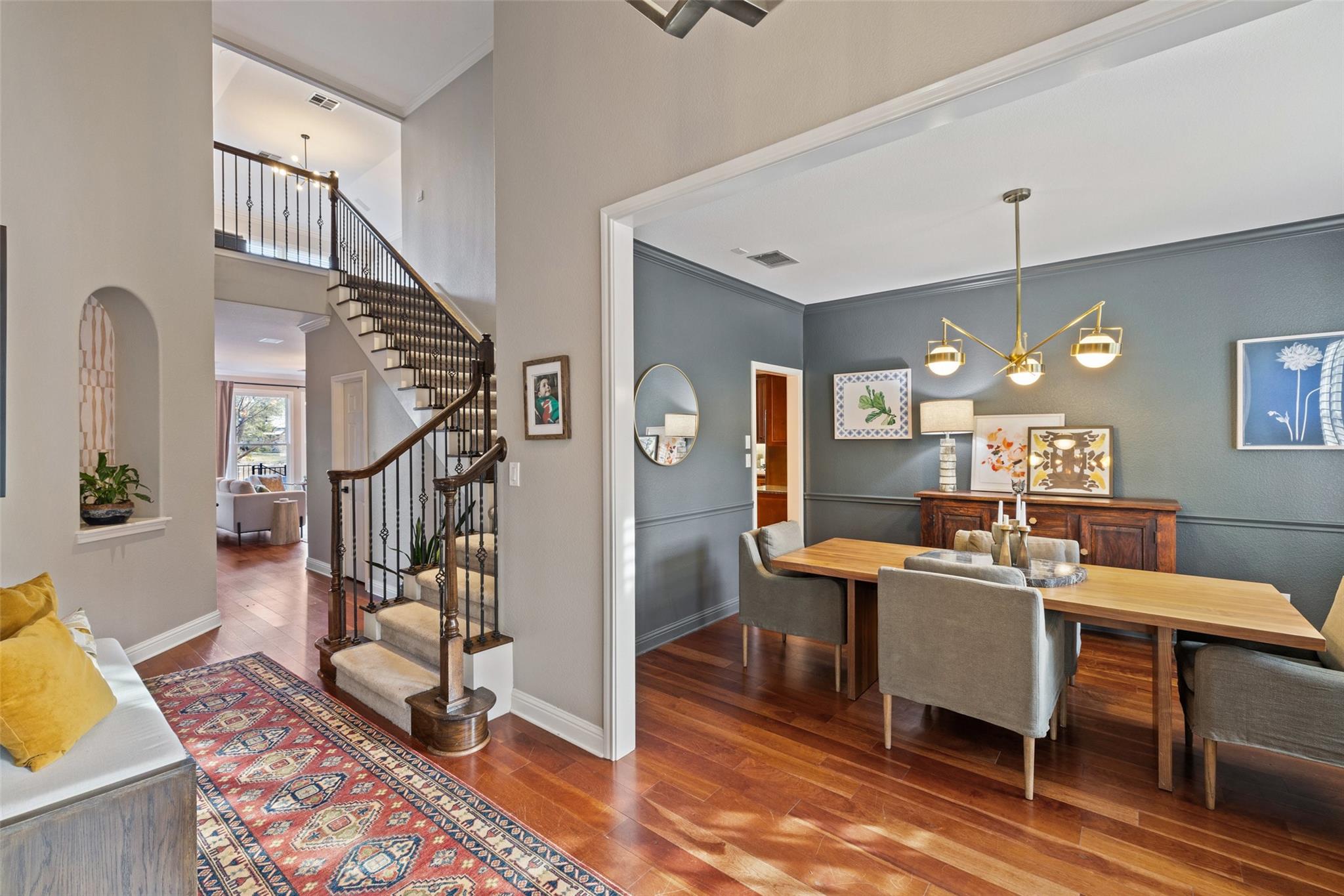 270 Mallet CT