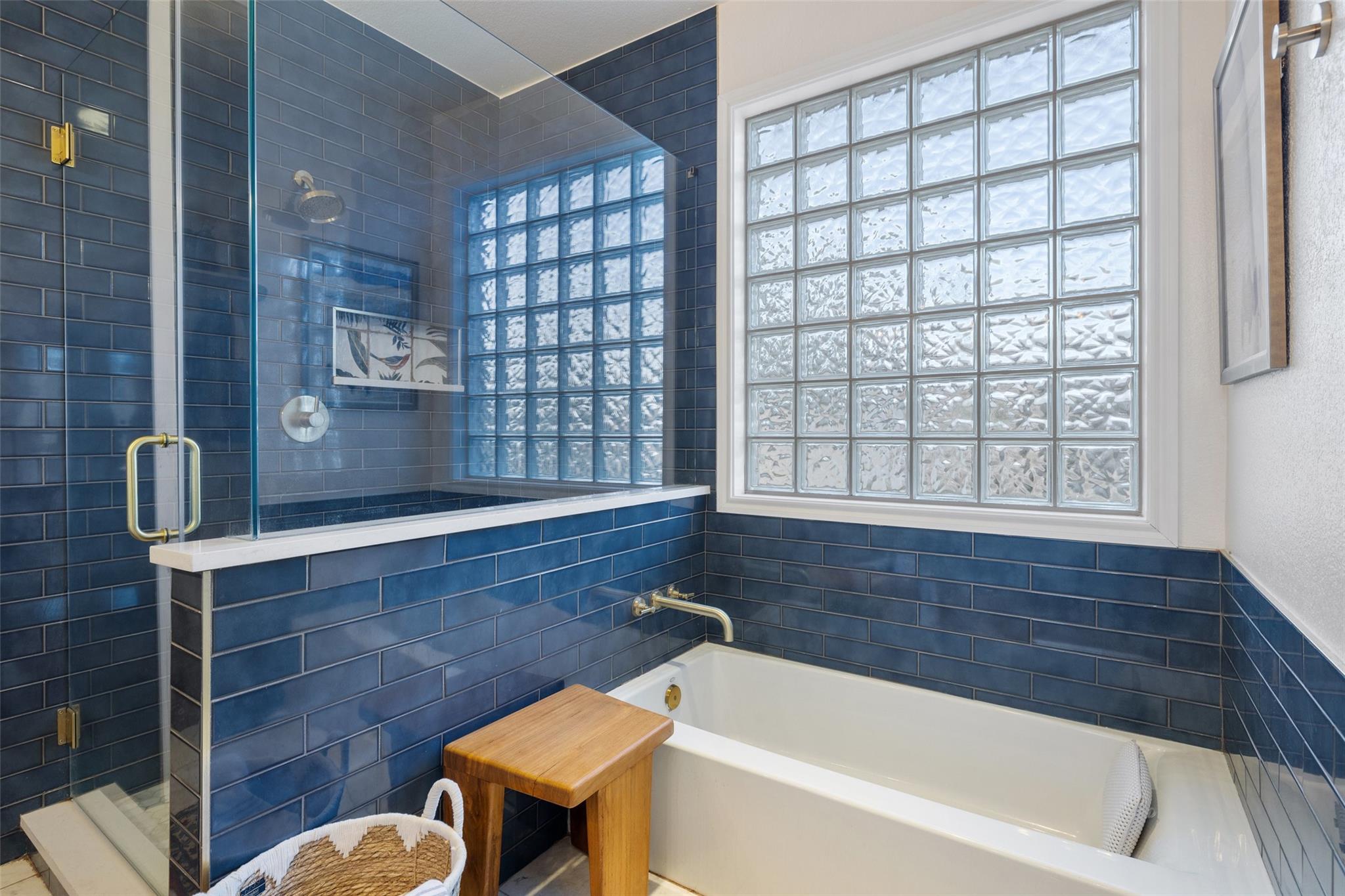 270 Mallet CT