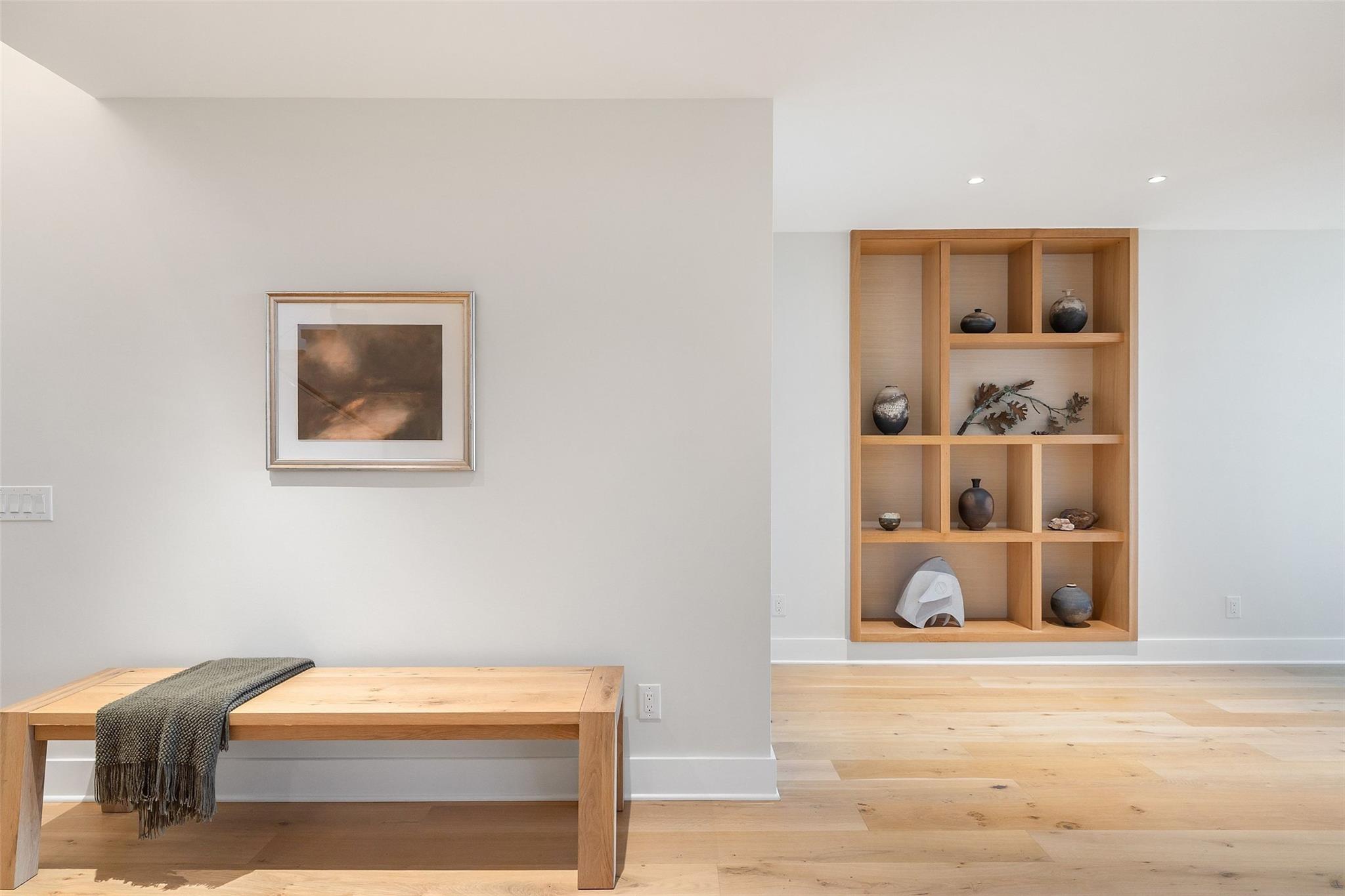 4906 Balcones DR