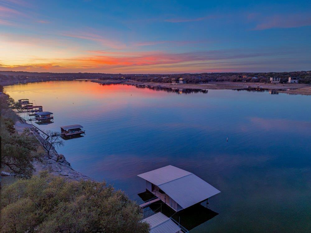 21008 W Lakeshore DR