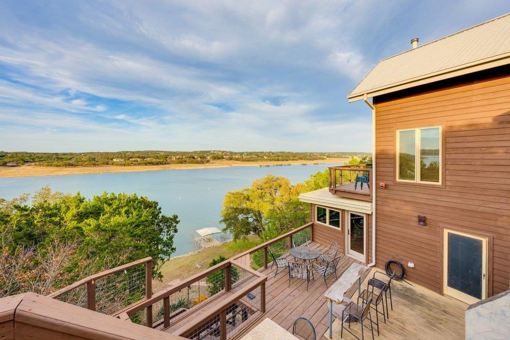 21008 W Lakeshore DR