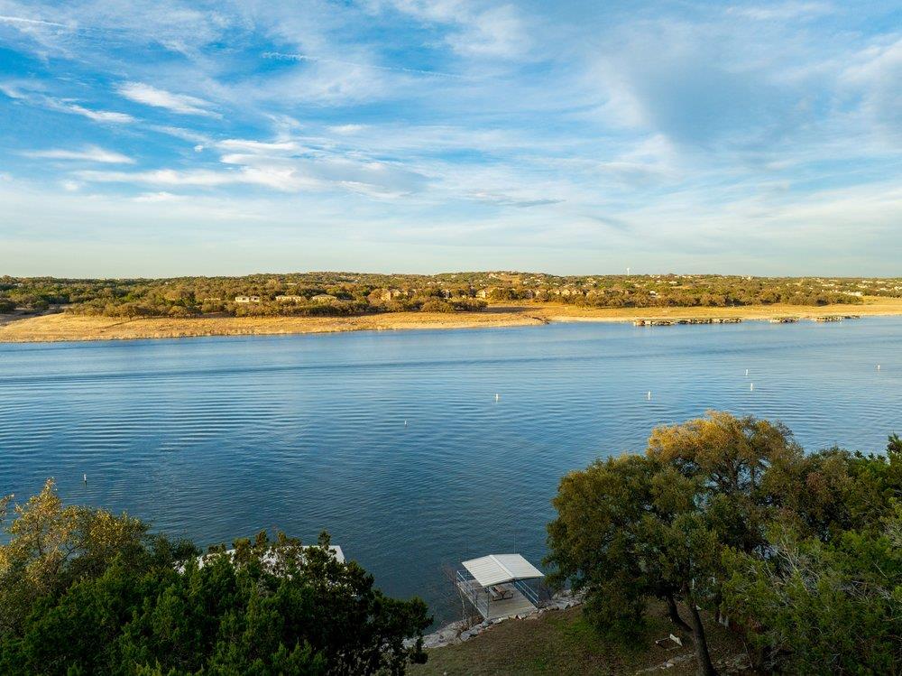 21008 W Lakeshore DR