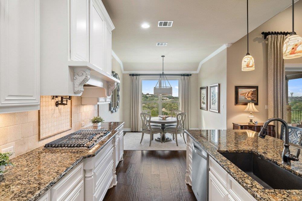 1177 Bluff Woods DR