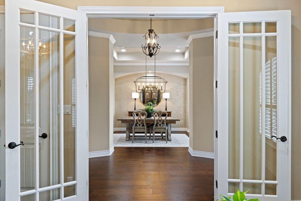 1177 Bluff Woods DR
