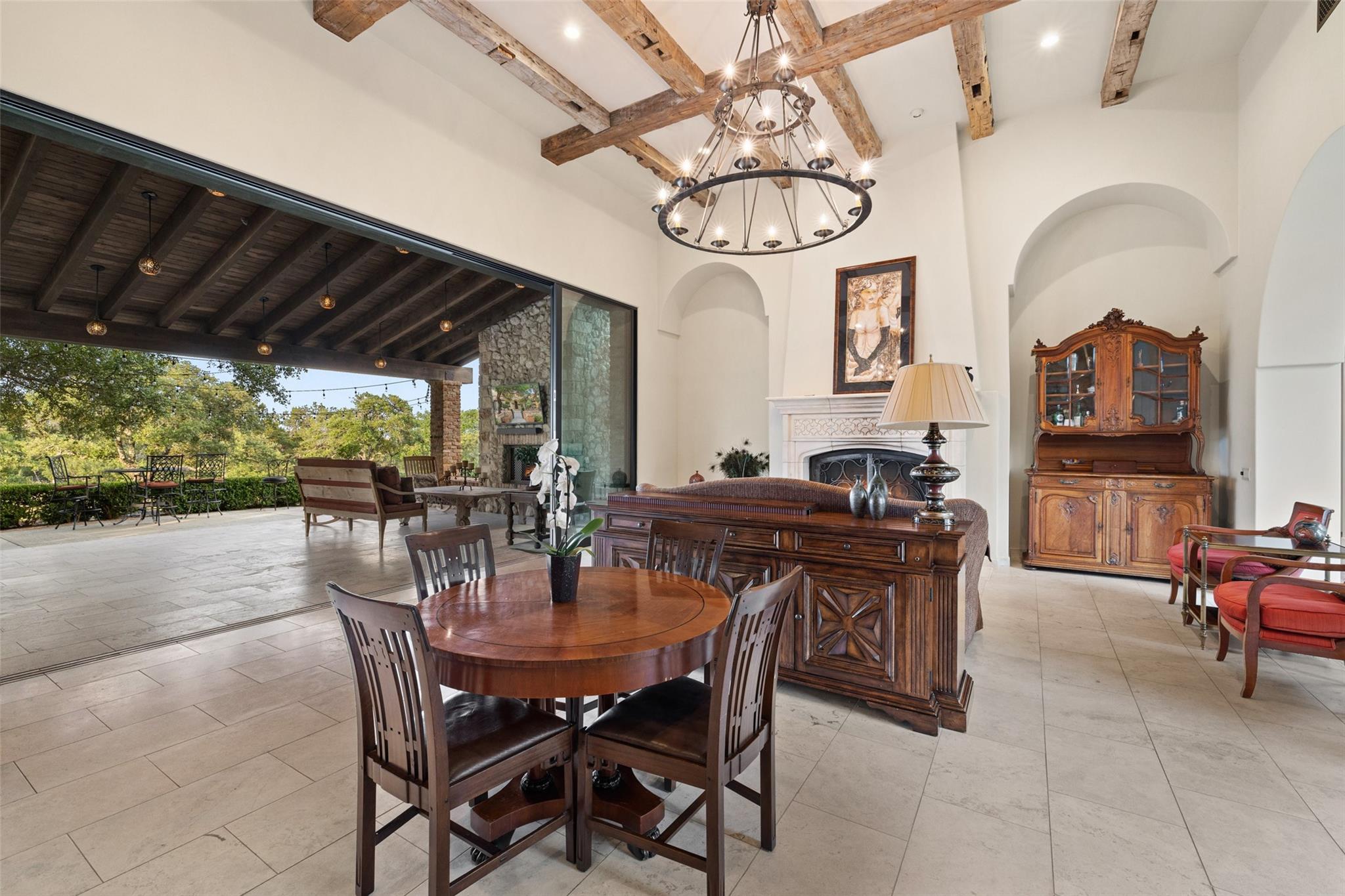 418 Cattle Trail DR