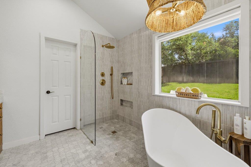 4253 Canyon Glen CIR