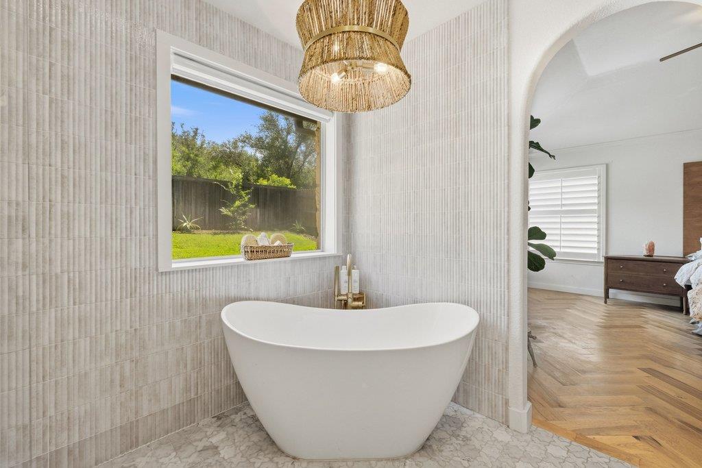 4253 Canyon Glen CIR