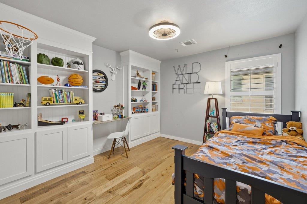 4253 Canyon Glen CIR