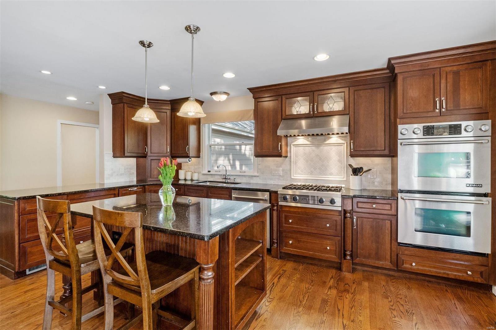 1604 Featherstone Drive