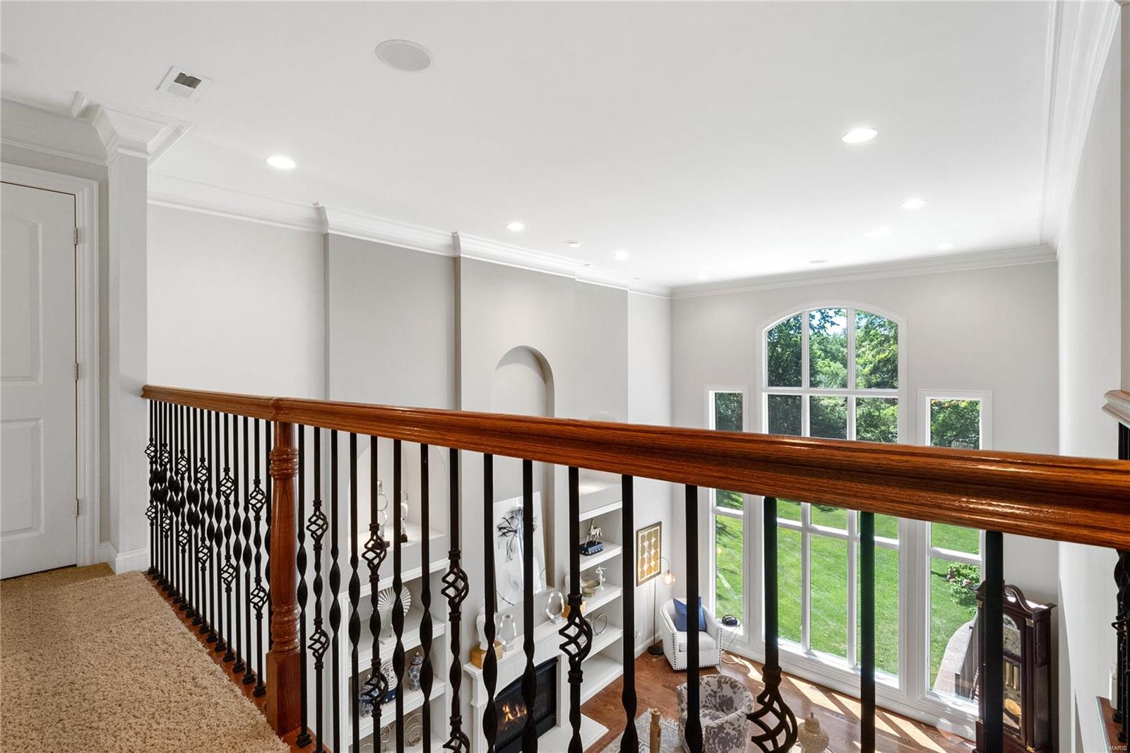 22 N Walling Drive