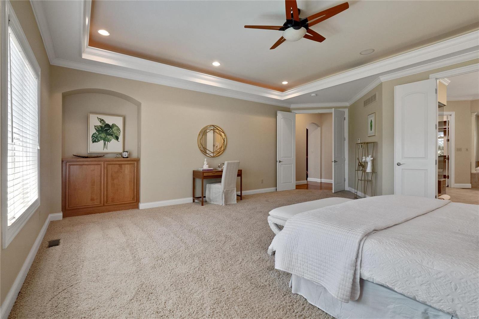 22 N Walling Drive