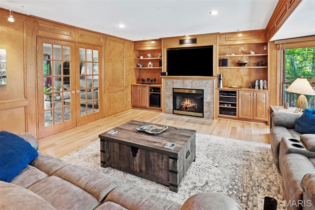 1304 Haute Loire Drive