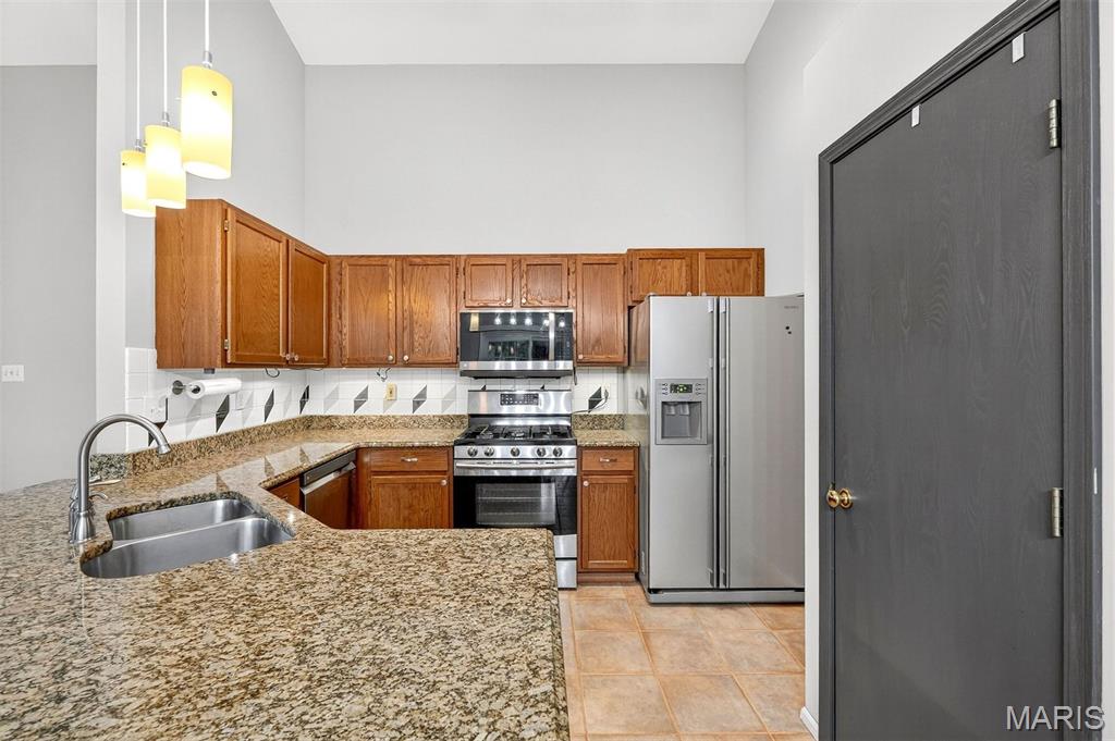 2522 Barrett Place Drive