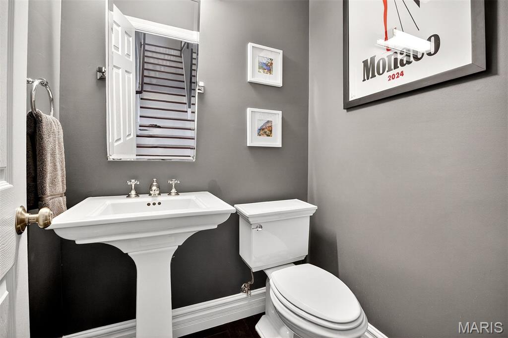 9225 Caddyshack Circle