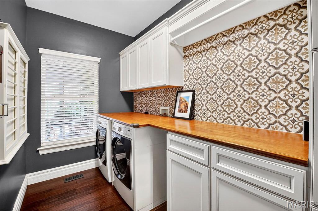 9225 Caddyshack Circle