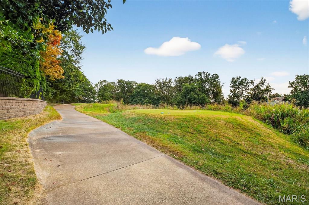 9225 Caddyshack Circle