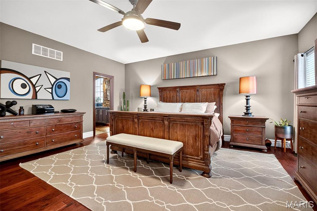 9225 Caddyshack Circle