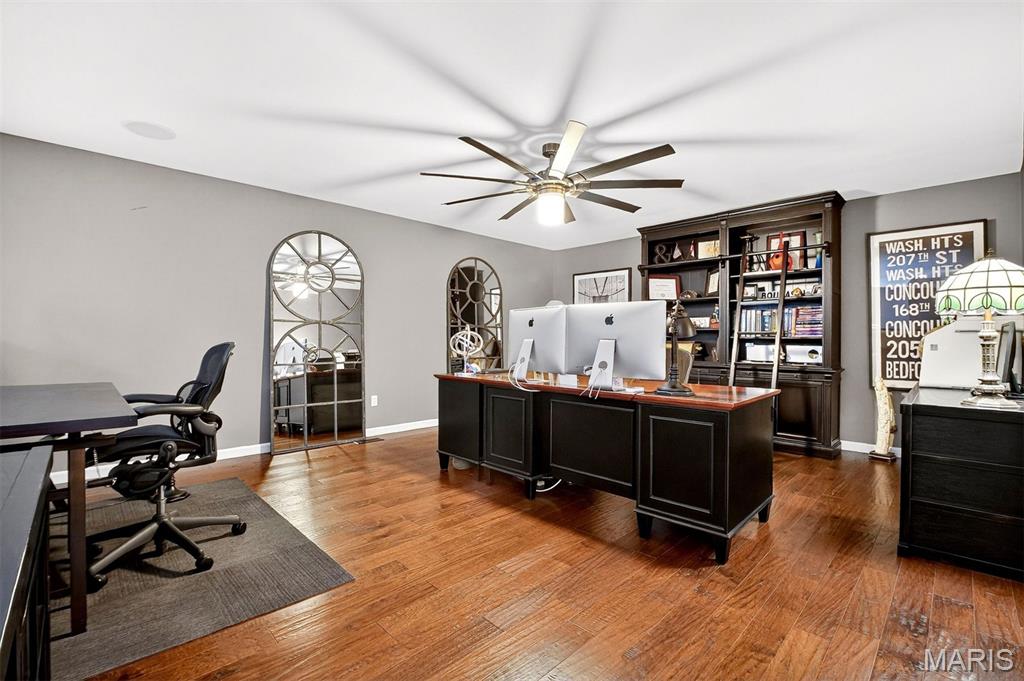 9225 Caddyshack Circle