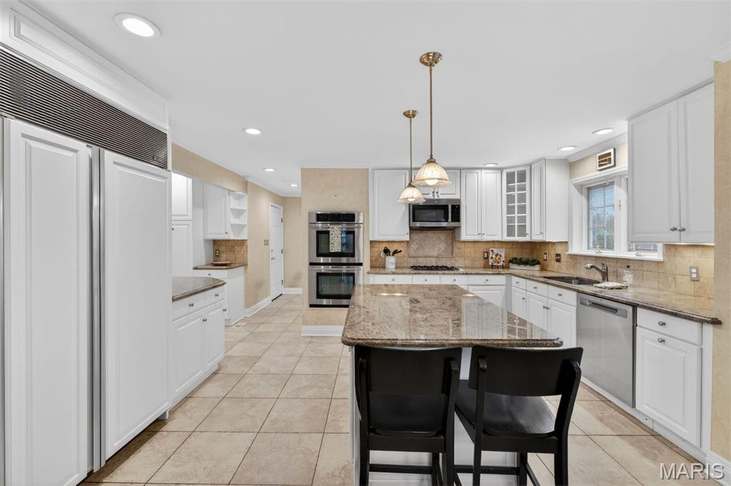 1645 Mason Knoll Road