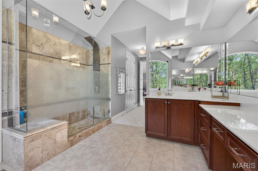 11 Kahlia Way Court