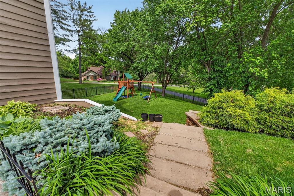 1534 Mason Valley Road